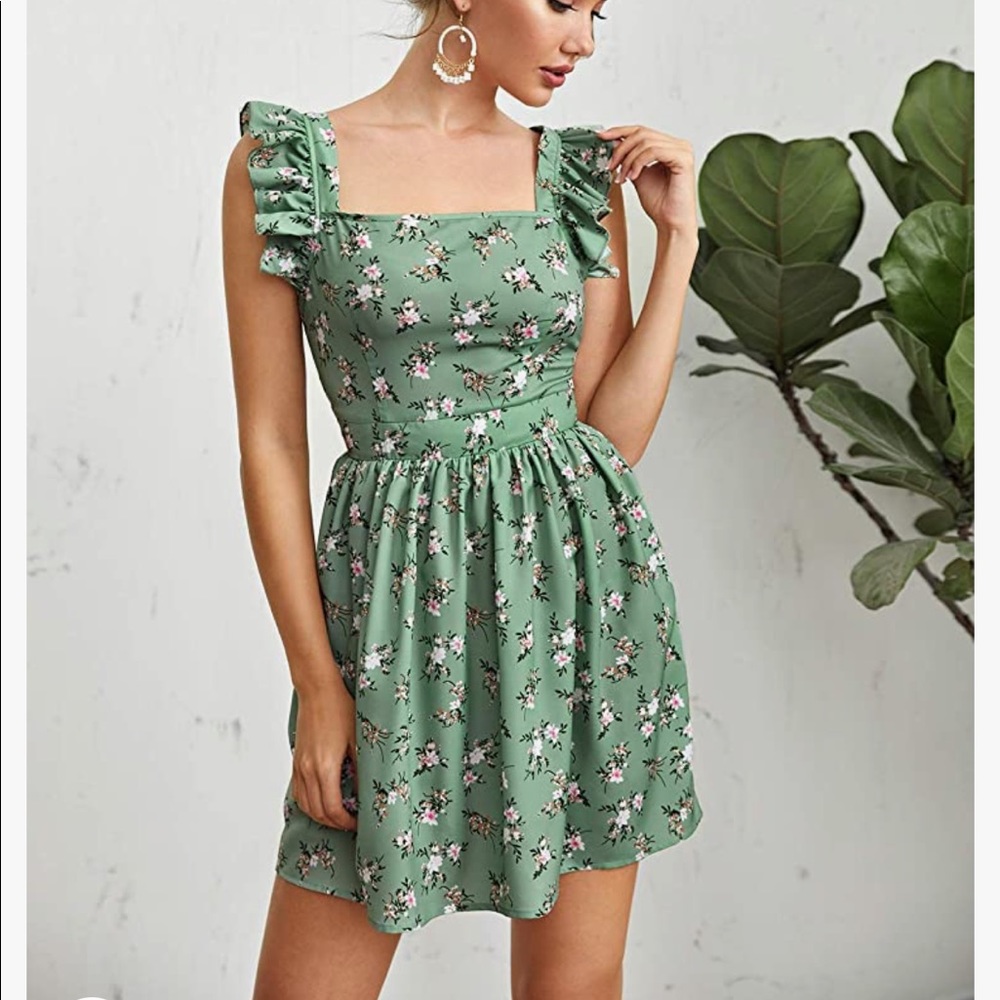 Romwe Women's Cute Tie Back Ruffle Strap A Line Fit and Flare Flowy Short Dress